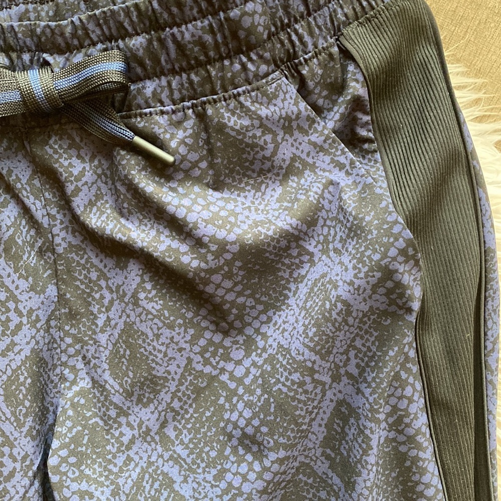 Athleta Brooklyn Navy Python Print High Waisted J… - image 5
